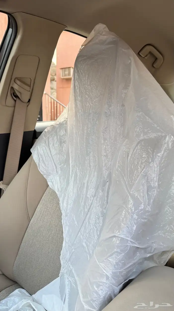 للبيع كامري مخزنه 32