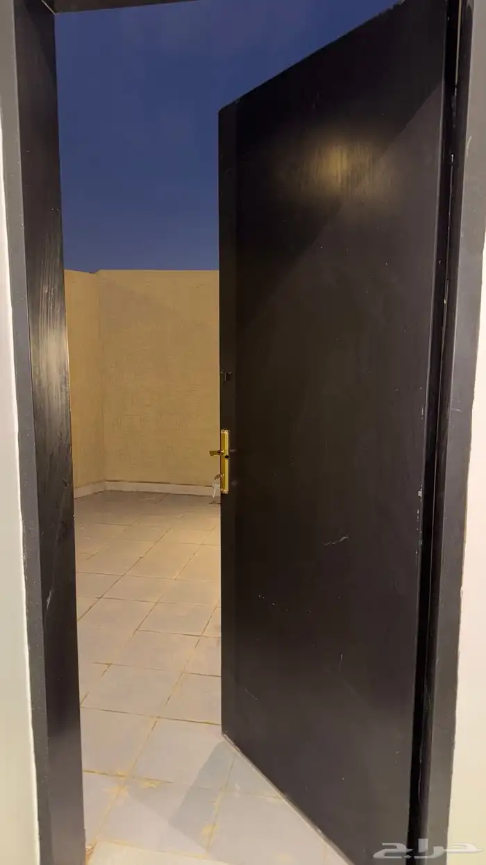 شقة مؤثثة للإيجار 9