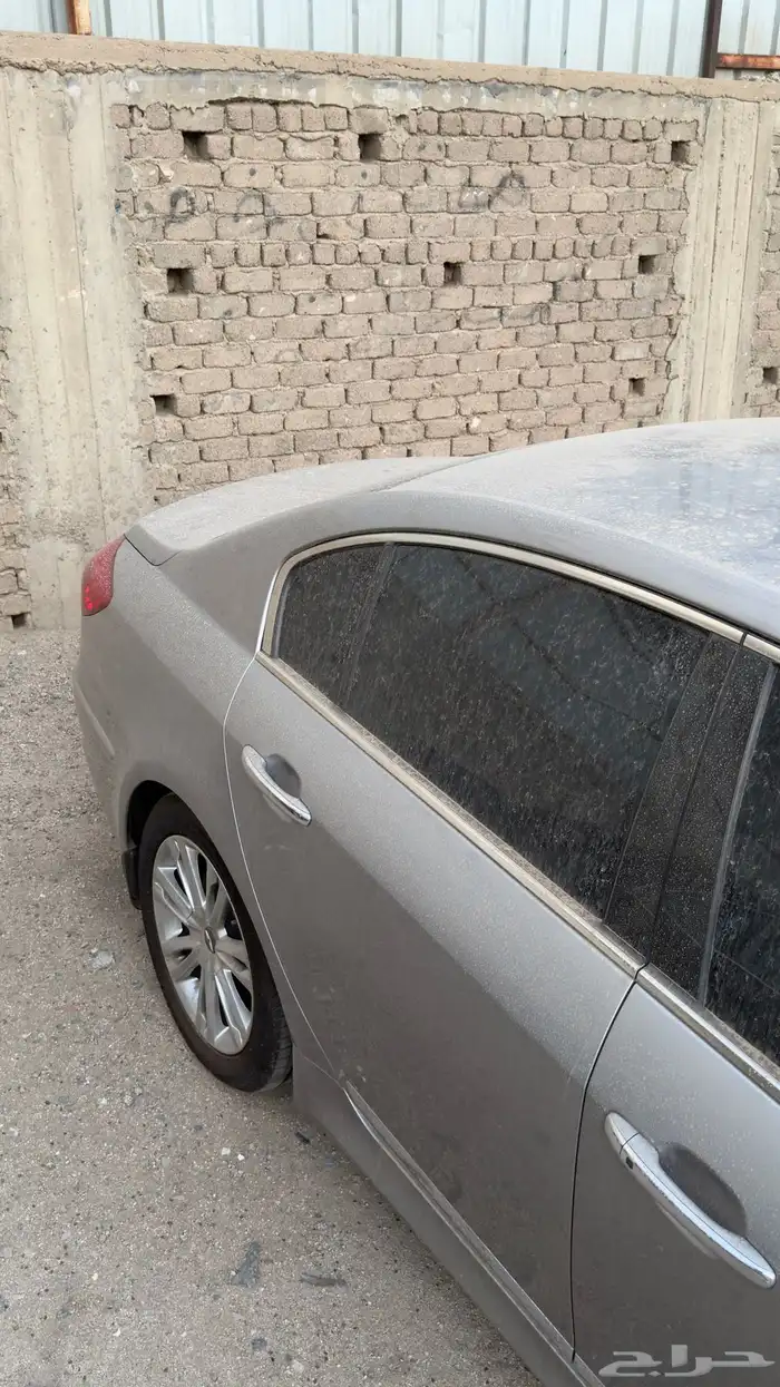 جينيسس G80 مخزنة موديل 2014 ممشى ( 97 الف فقط ) وكالة 44