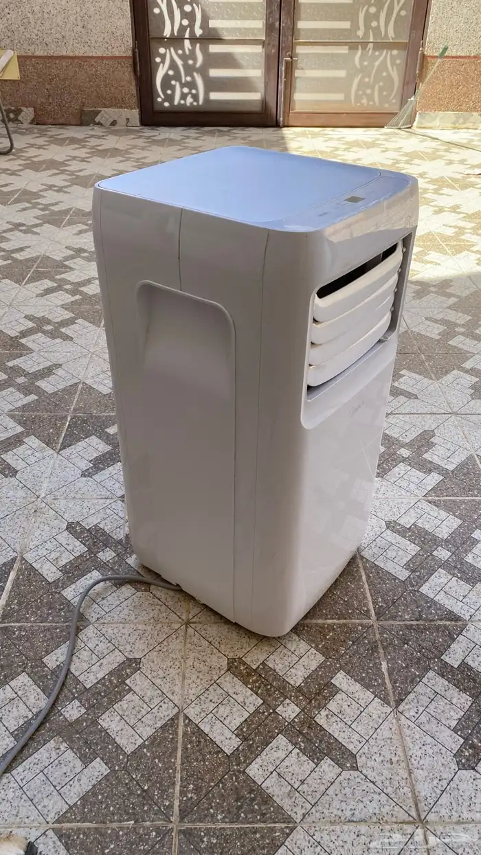 مكيف سبلت من شركة Midea 0
