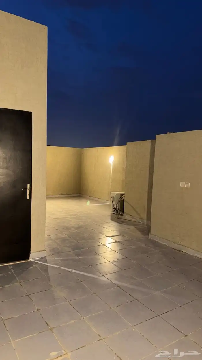 شقة مؤثثة للإيجار 10