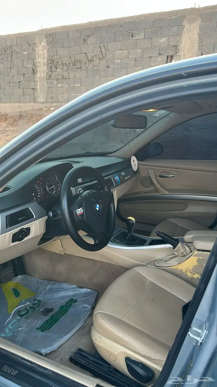 BMW 320i 2006 للبيع 7