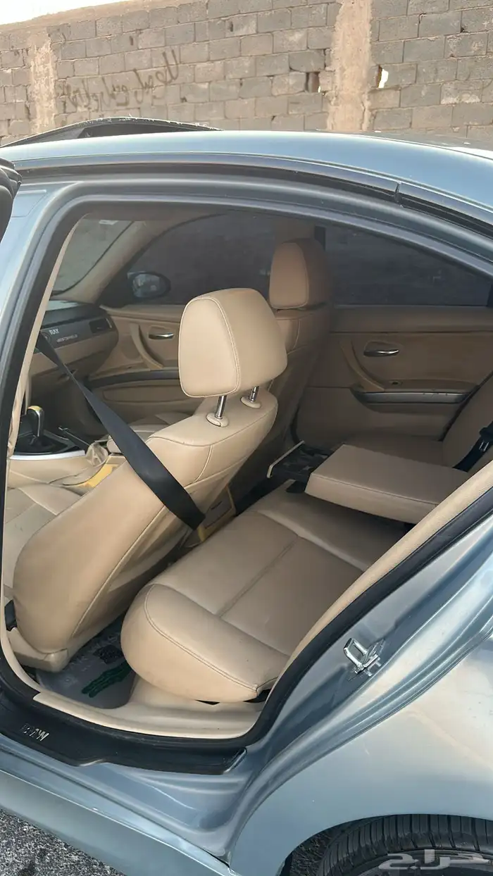 BMW 320i 2006 للبيع 8
