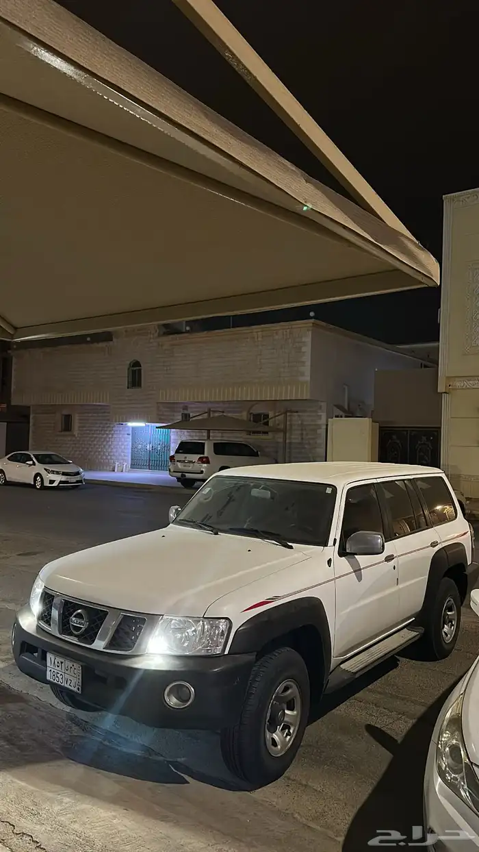 نيسان فتك مخزن 0