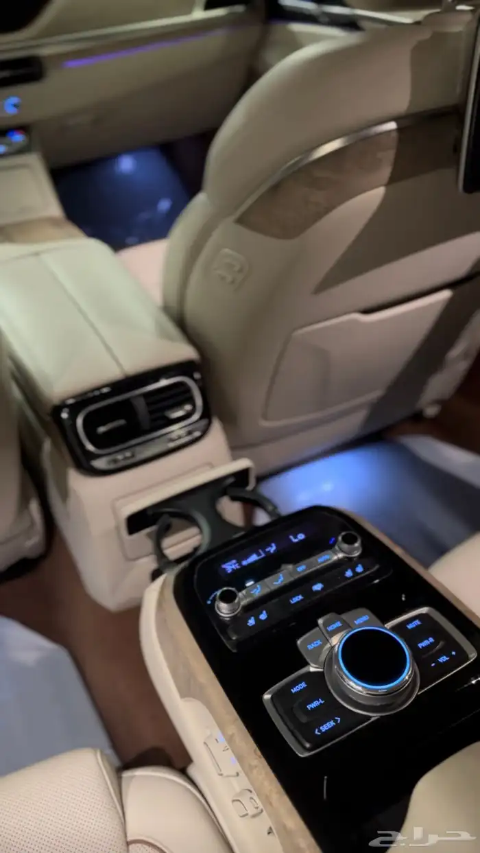 جينيسيس G90 2020 سعودي وارد الوعلان 36