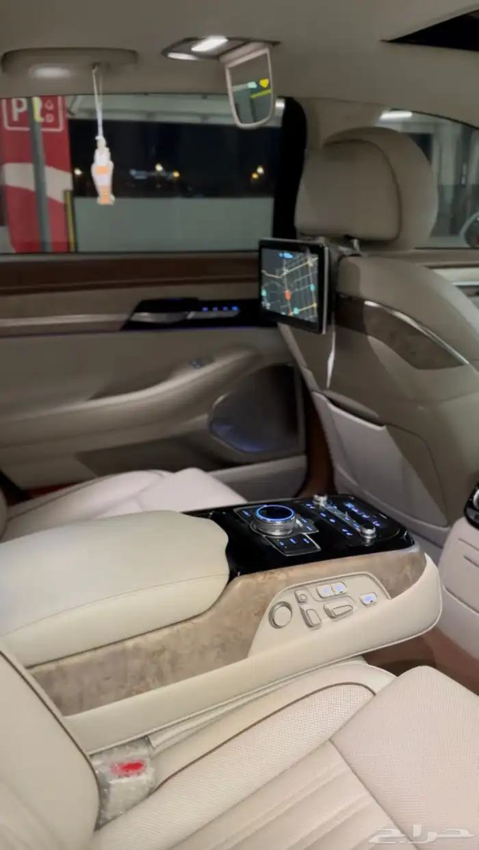 جينيسيس G90 2020 سعودي وارد الوعلان 31