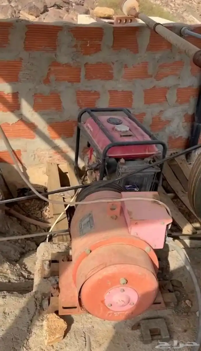 مكينة ومحول وطرمبة للكهرباء للبيع 1
