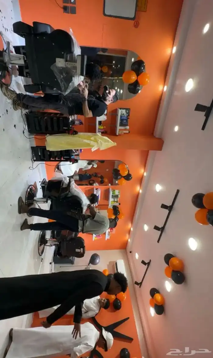 صالون حلاقة للتقبيل العاجل 3