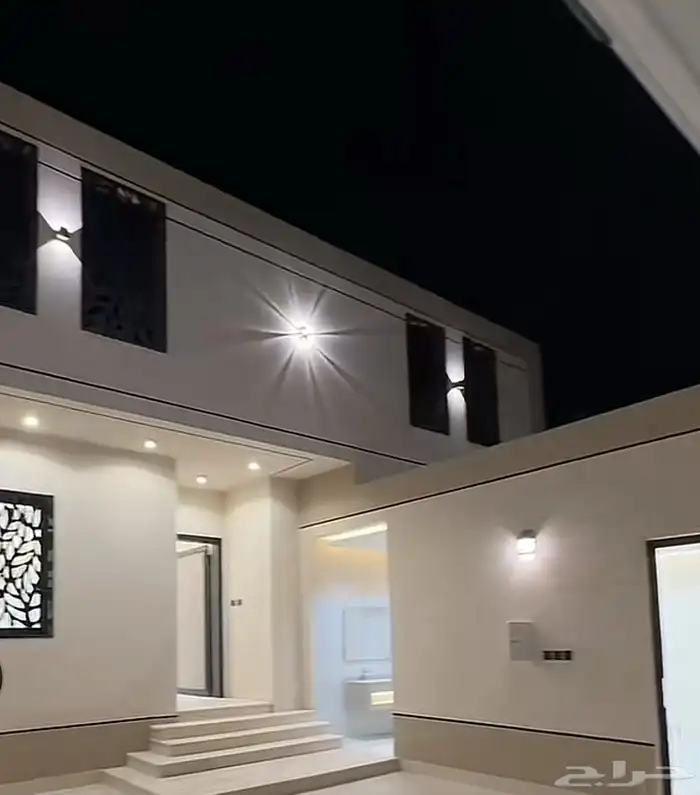 دور للبيع مساحة 401م غرب الدايري 1