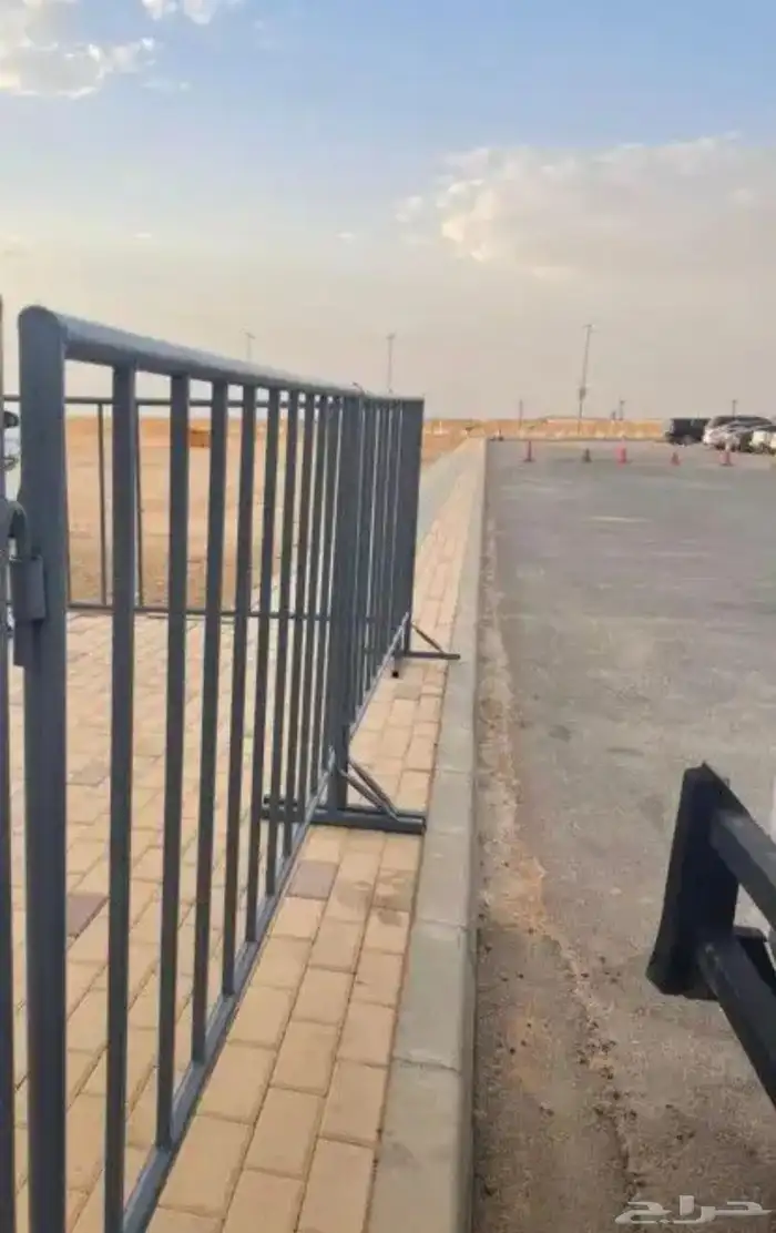 حواجز تنظيمية بمقاسات مختلفة 1