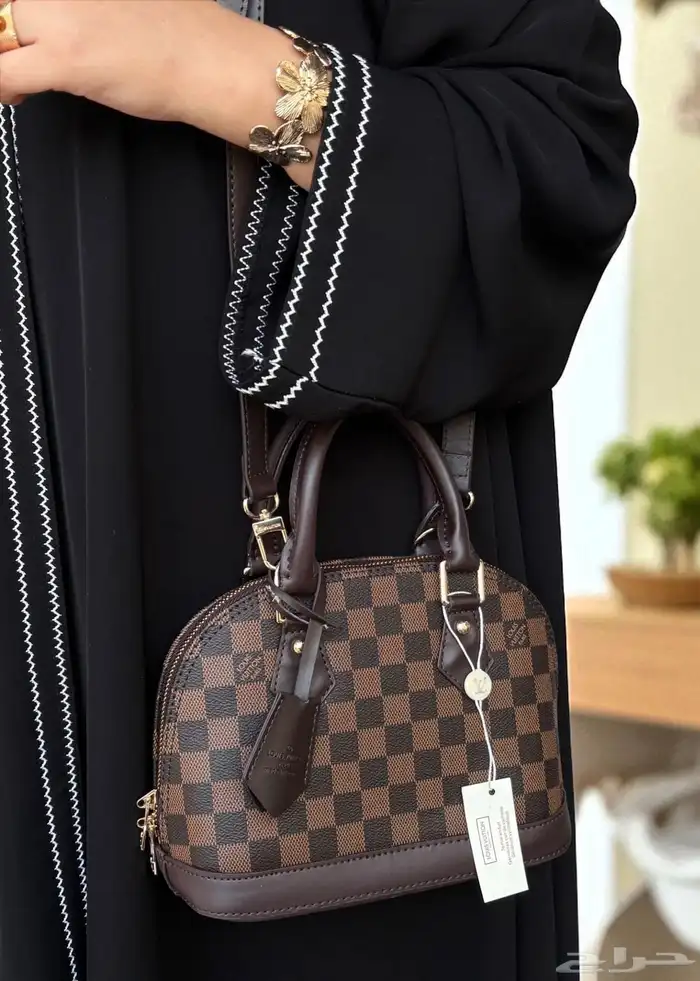 شنط لويسفيتون توب ماستر 30