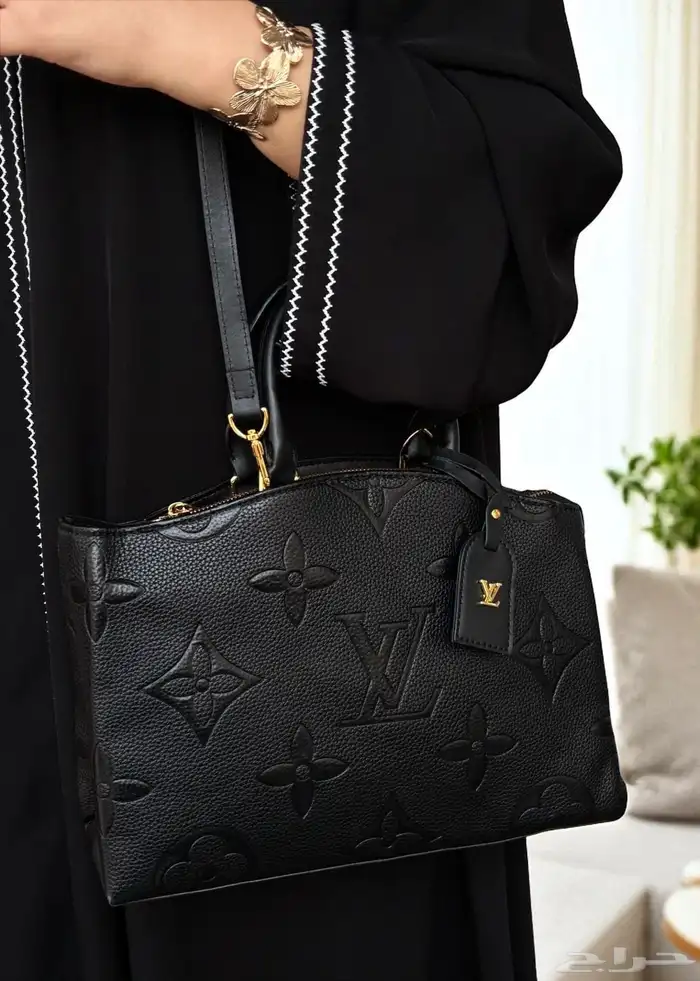 شنط لويسفيتون توب ماستر 6