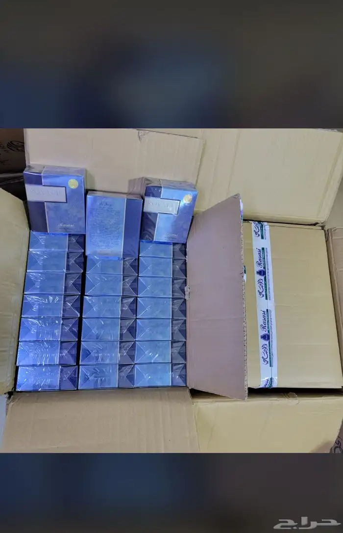 نوفر جميع انواع العطور الاصليه والوسطيه باسعار مناسبه 78
