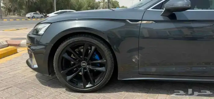 Audi A5 Sportback 2023 - نظيفة جدا وتحت الضمان (سعر لقطة) 6