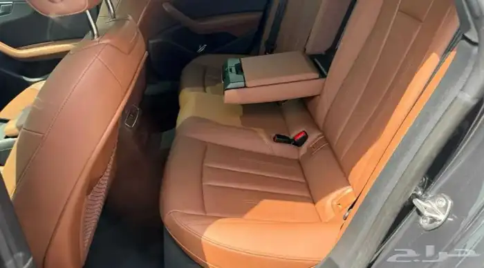Audi A5 Sportback 2023 - نظيفة جدا وتحت الضمان (سعر لقطة) 16