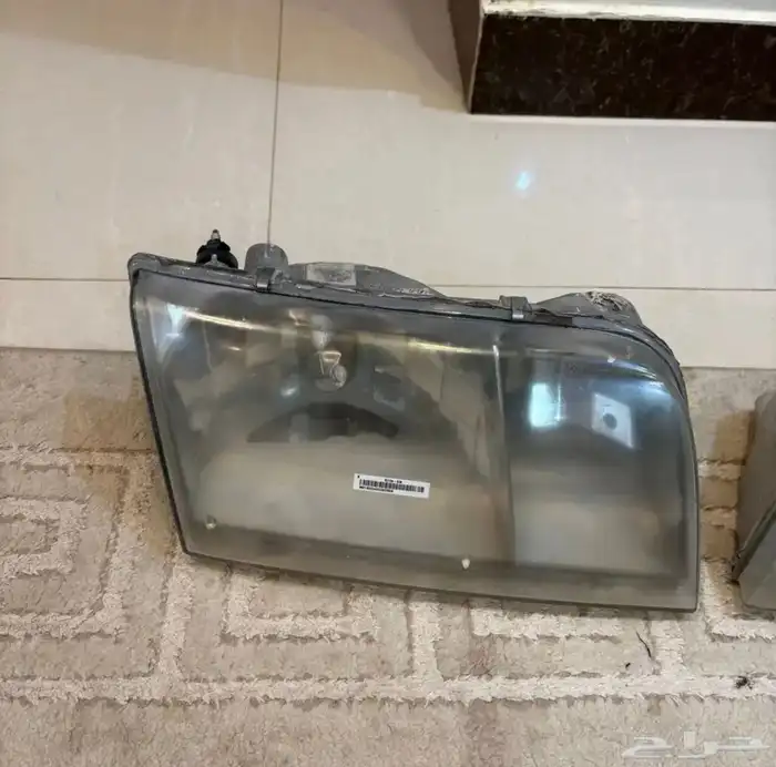 شمعات فورد فكتوريا وشنطة فورد 7