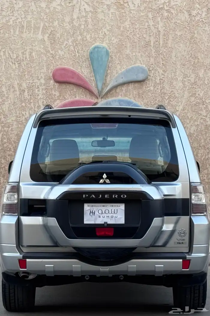 مستبيشي باجيرو GLS 2020 سلفر 10