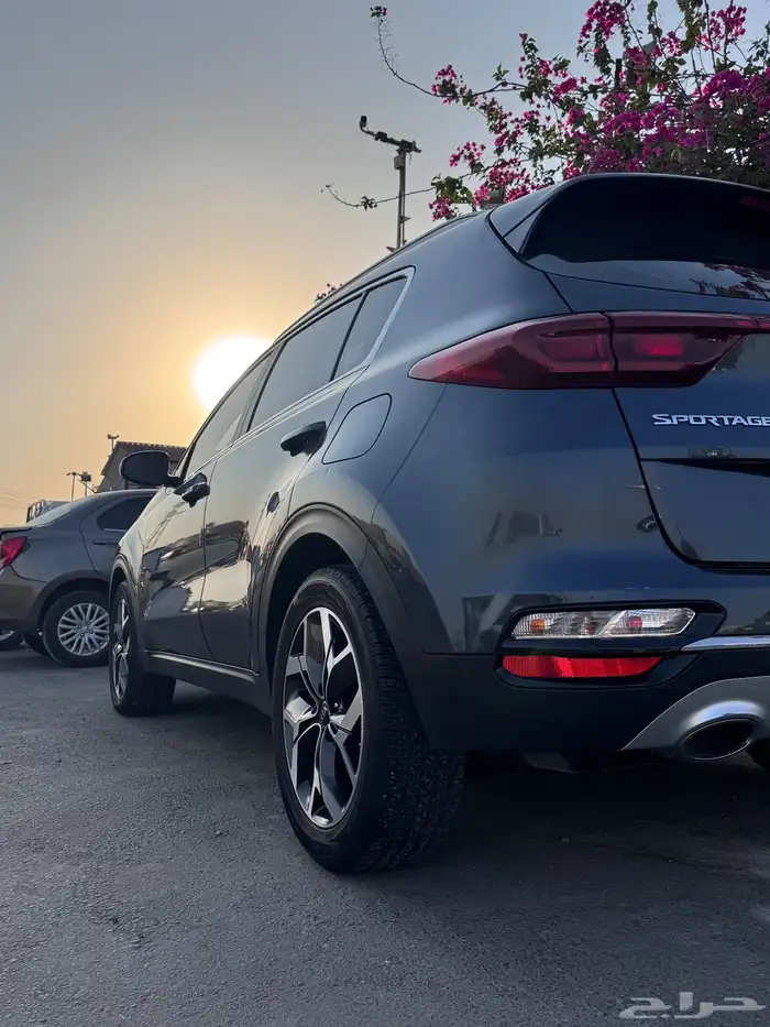 للبيع سبورتاج 2019 ديزل 5