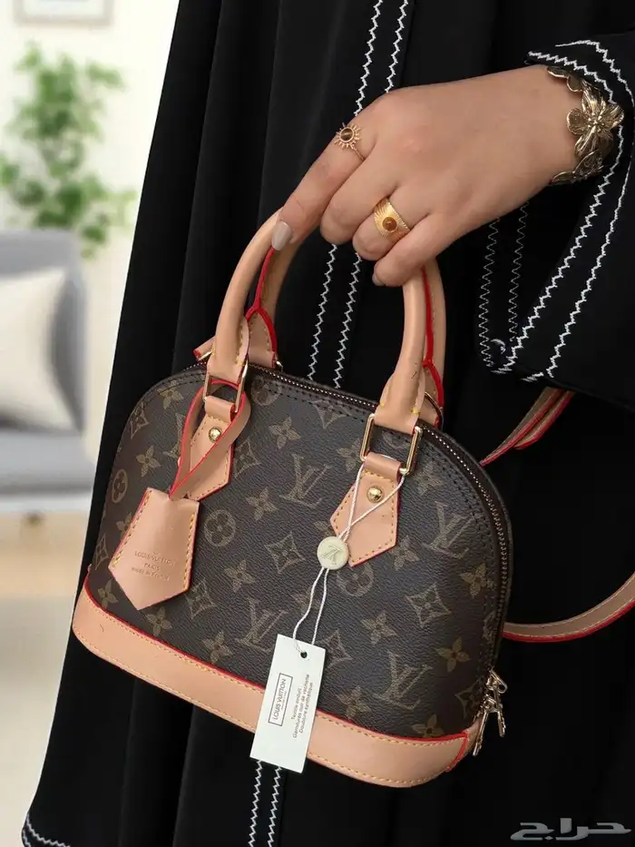 شنط لويسفيتون توب ماستر 33