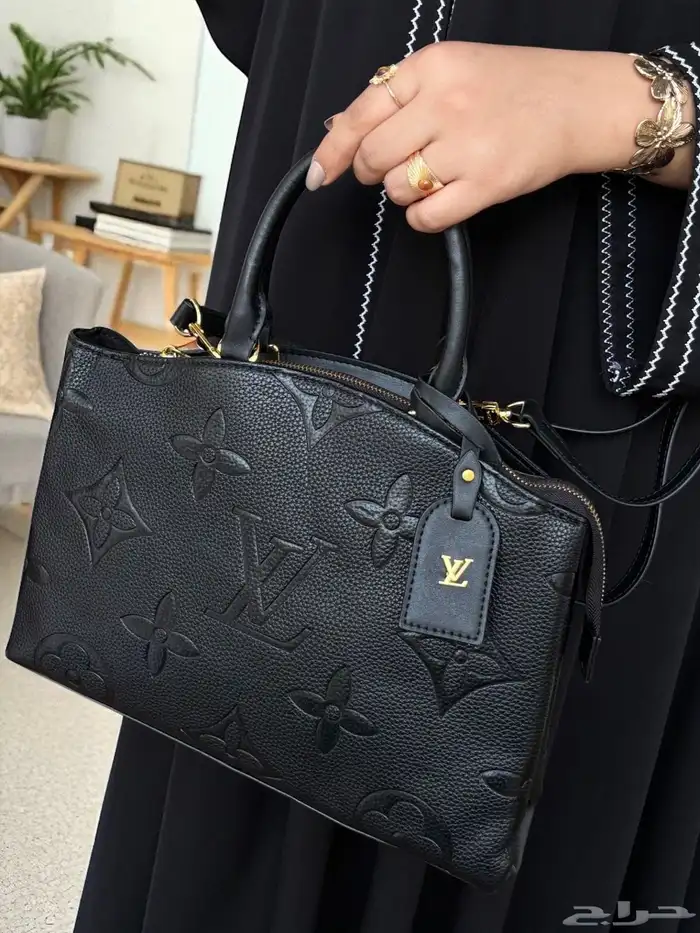 شنط لويسفيتون توب ماستر 4