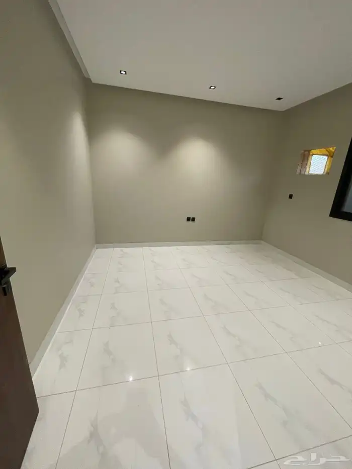 شقق فاخره 6 غرف للبيع حي الرحاب 13