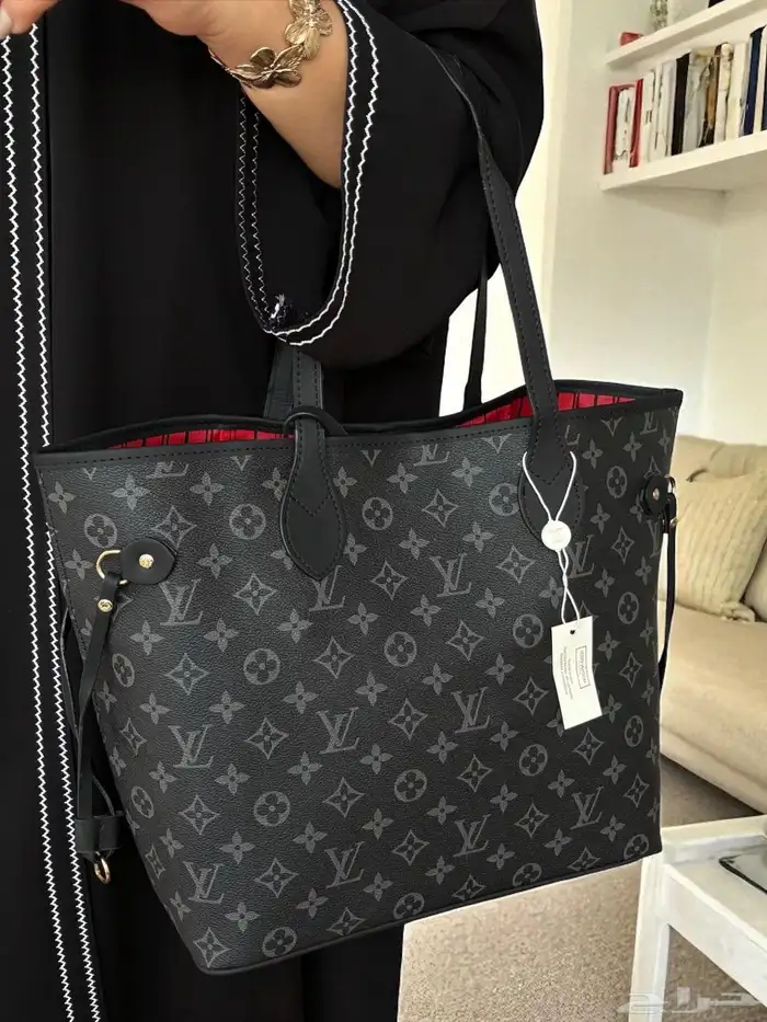 شنط لويسفيتون توب ماستر 49