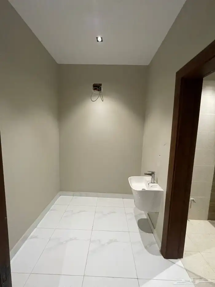 شقق فاخره 6 غرف للبيع حي الرحاب 2