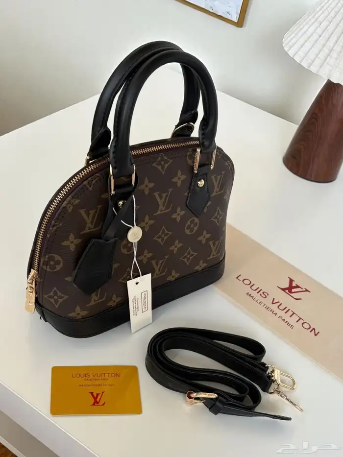 شنط لويسفيتون توب ماستر 29