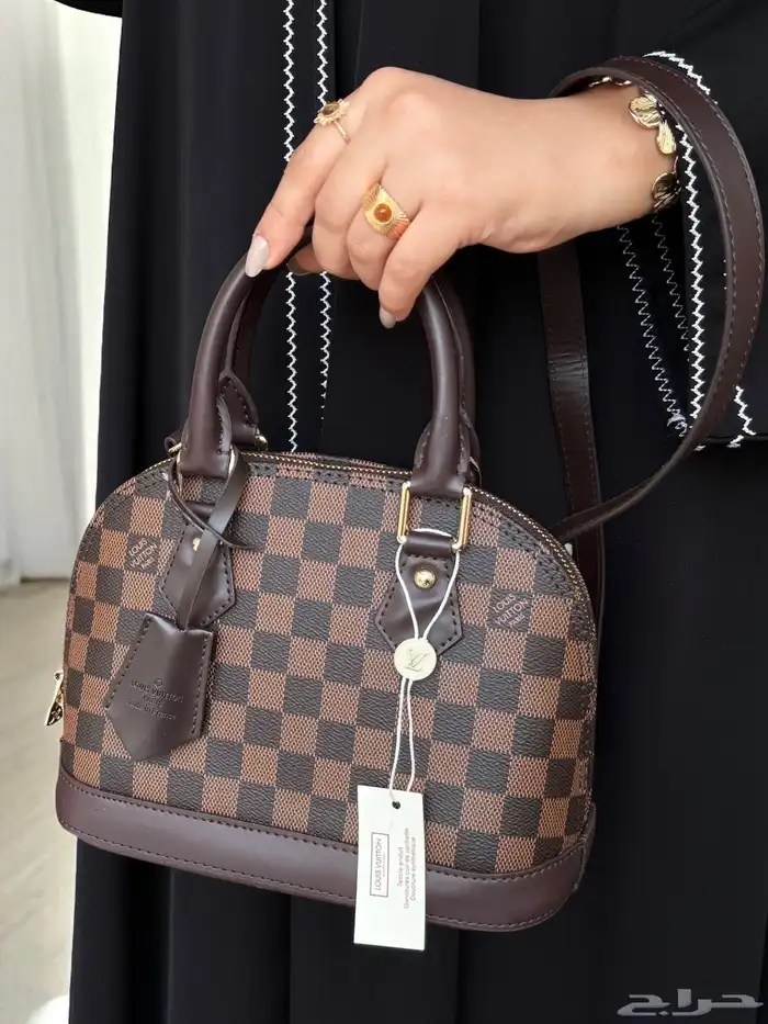 شنط لويسفيتون توب ماستر 32