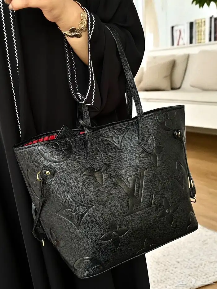 شنط لويسفيتون توب ماستر 50