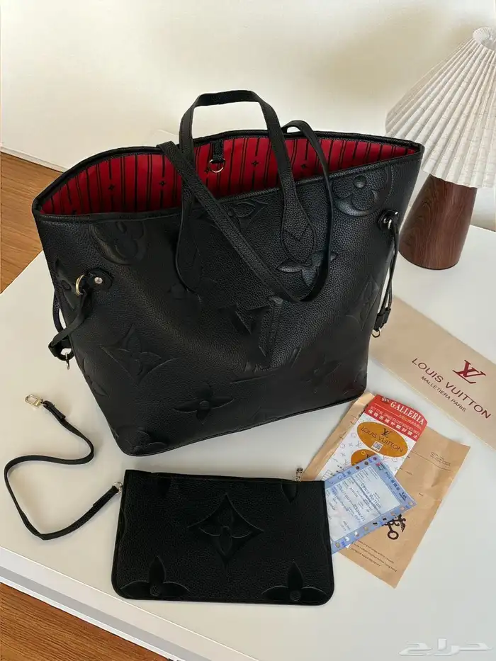 شنط لويسفيتون توب ماستر 42