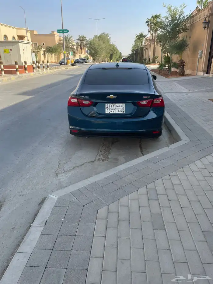 للبيع ماليبو 2019 الممشى 290 الف السيارة مصدومة وتم اصلحها 2