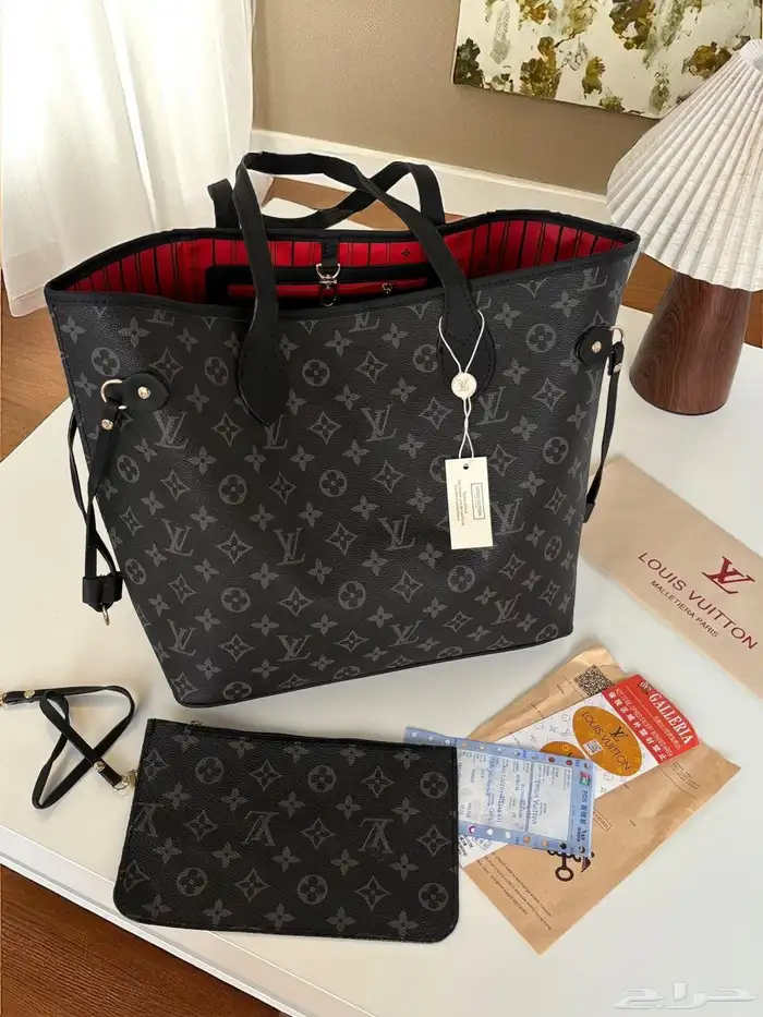 شنط لويسفيتون توب ماستر 45