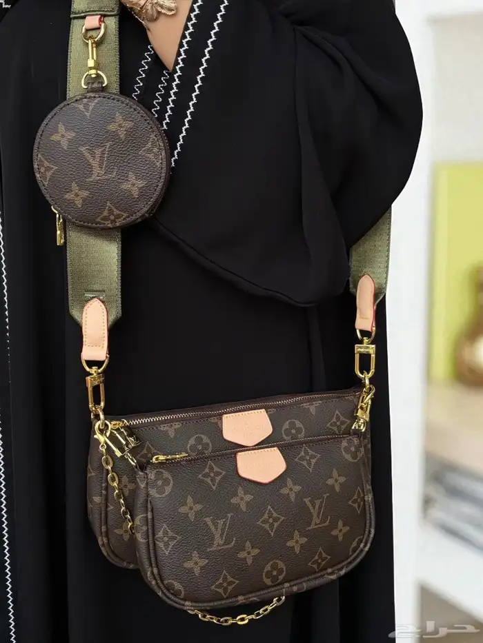 شنط لويسفيتون توب ماستر 17