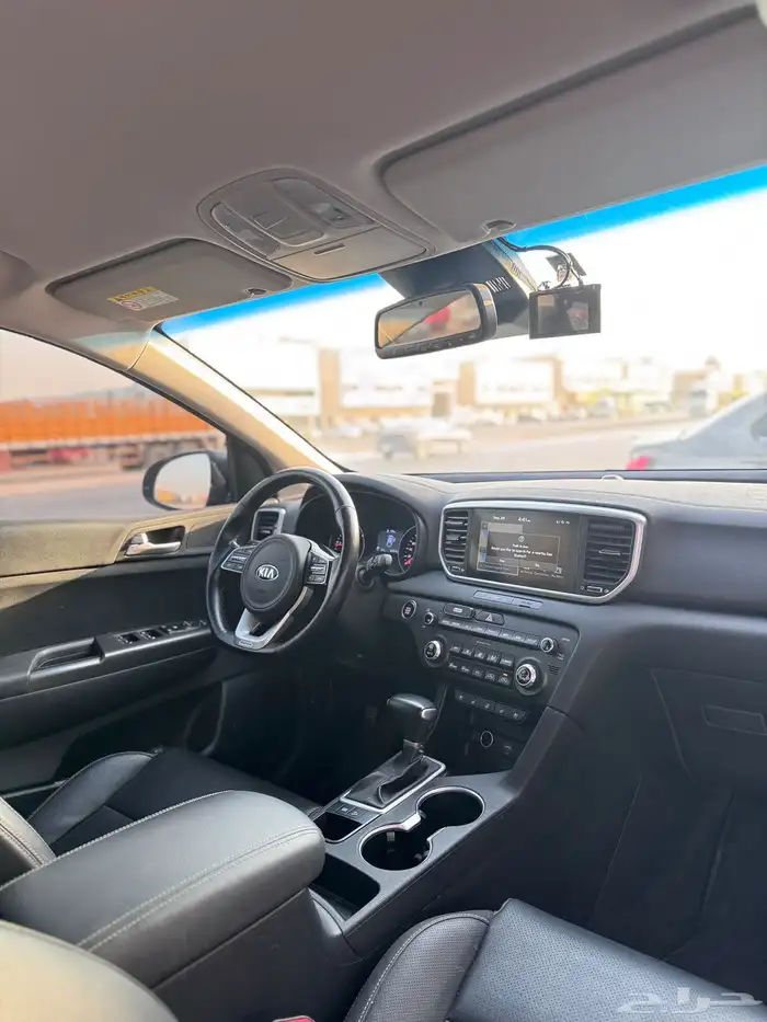 للبيع سبورتاج 2019 ديزل 9