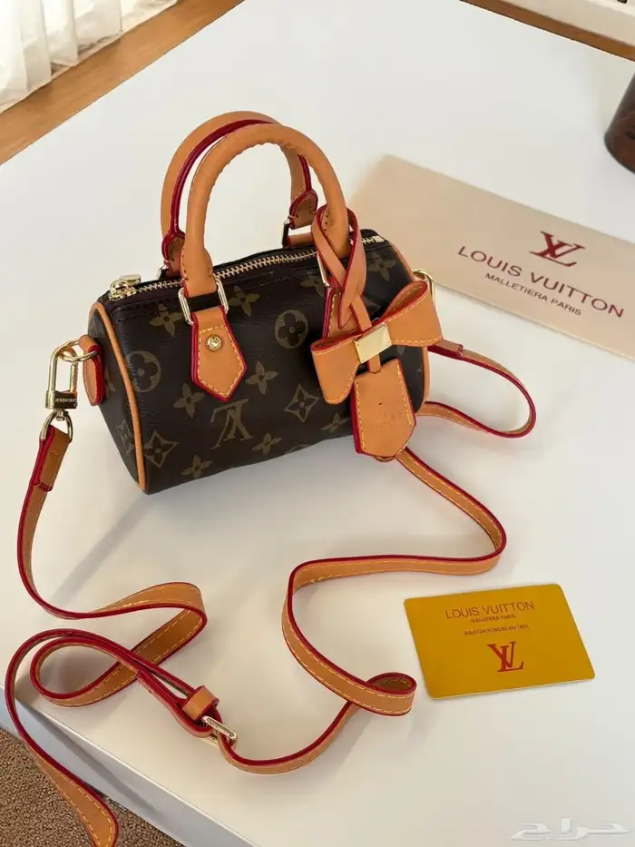 شنط لويسفيتون توب ماستر 15