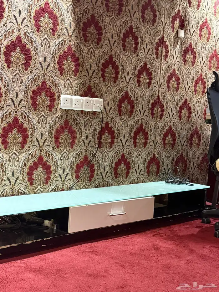 طاولة تلفزيون مقاس كبير 0