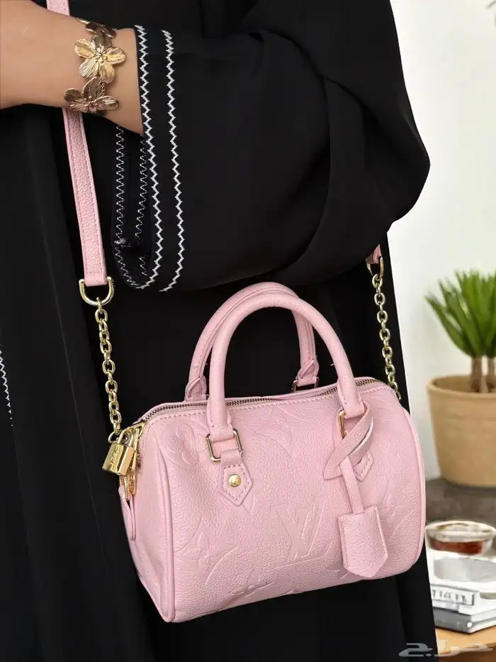 شنط لويسفيتون توب ماستر 64