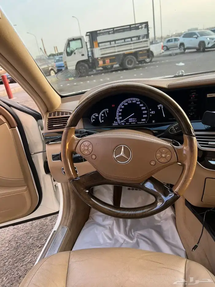 مرسيدس بانوراما 7
