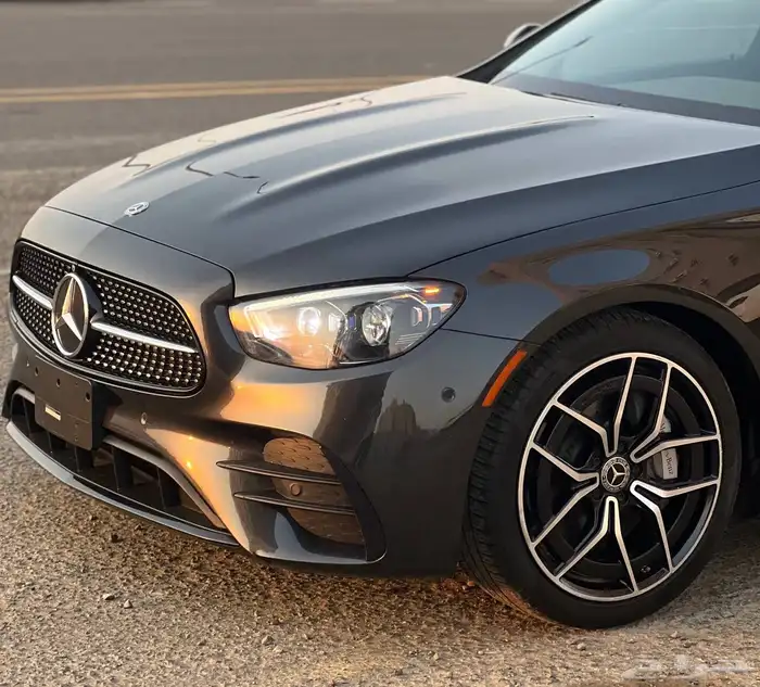 مرسيدس E350 موديل 2021 نايت باكيج كت AMG بحالة الوكالة 6