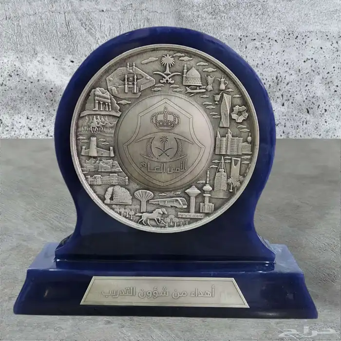 تفصيل دروع وبروشات 6