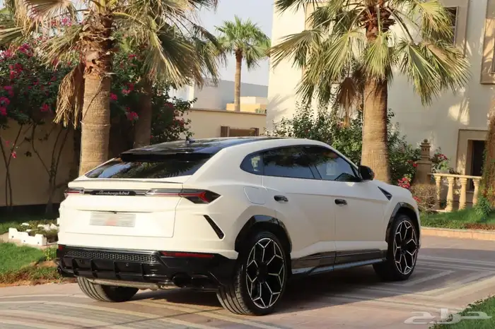 لامبورجيني اوروس 2021 وكالة ساماكو URUS 9