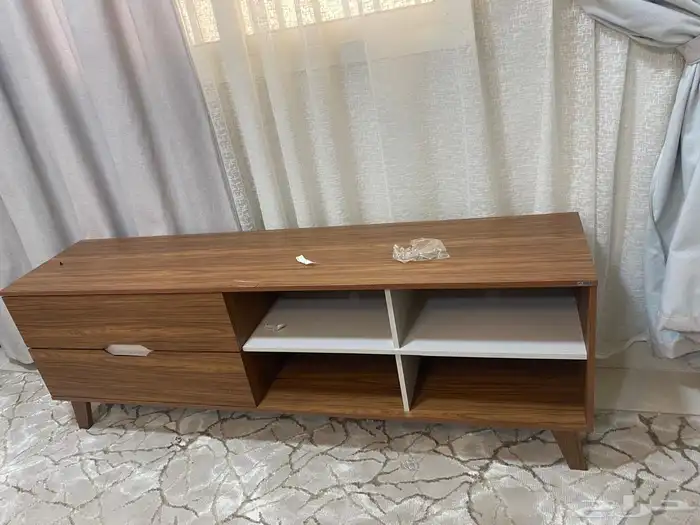 طاولة تلفزيون 0