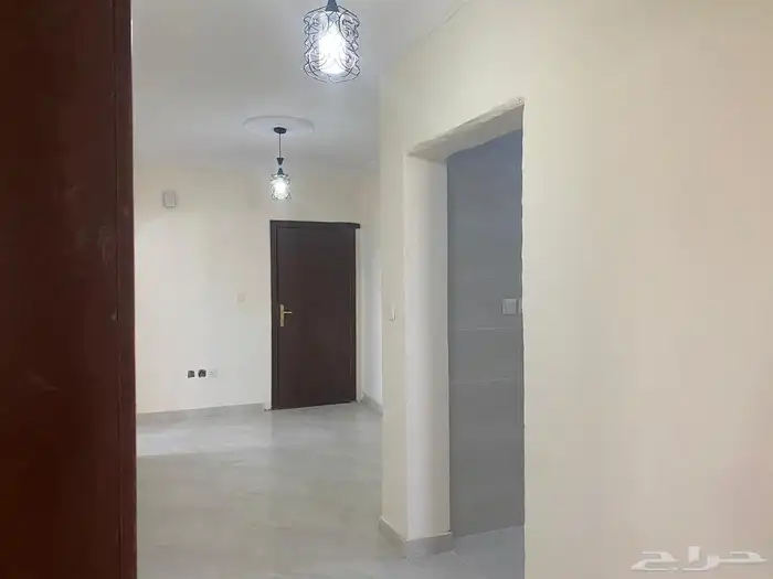 عمارة للايجار مكونه من 20 شقة مجددة بالكامل 12