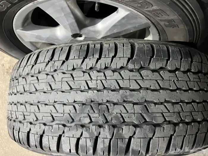 جنوط لكزز اصلي مع كفرات دنلوب 285.60.18 2