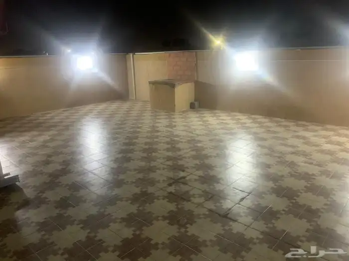 شقة دبلكس علويه للبيع حي احد مساحة 279 م 4