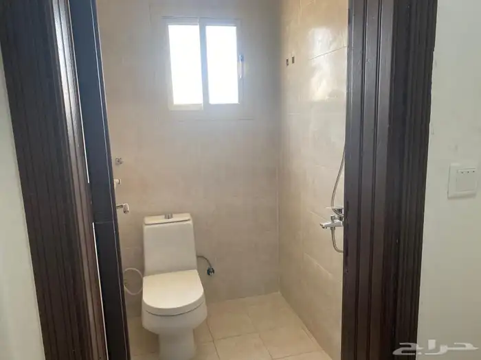 عمارة للايجار مكونه من 20 شقة مجددة بالكامل 4