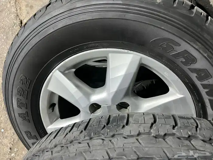 جنوط لكزز اصلي مع كفرات دنلوب 285.60.18 15