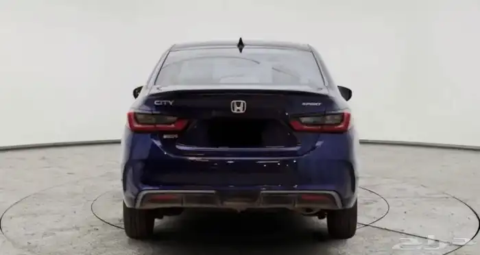سيارة هوندا سيتي 2024 LX Sport 3