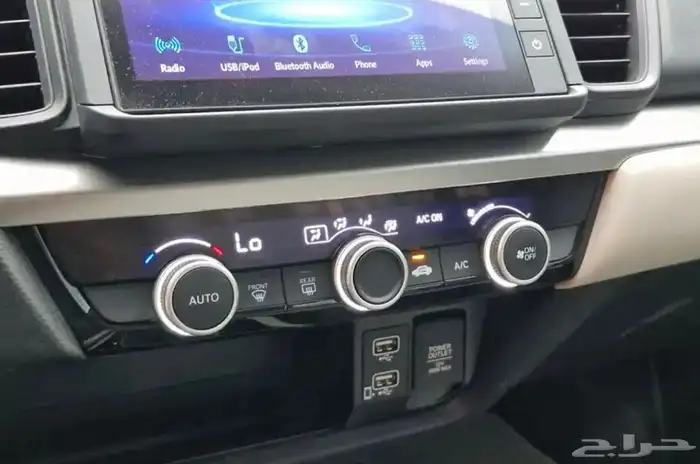 سيارة هوندا سيتي 2024 LX Sport 8